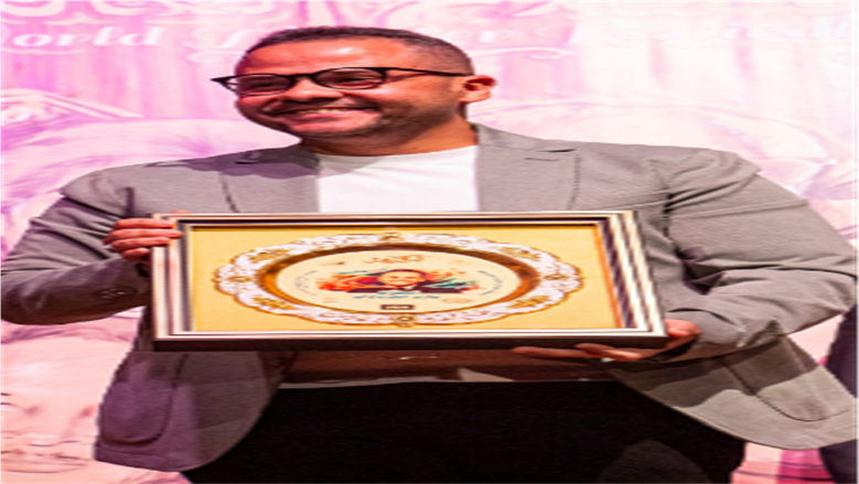 مهرجان المعهد العالي للفنون المسرحية يكرم المخرج مازن الغرباوي