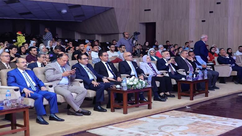 مهرجان جامعة بنها 