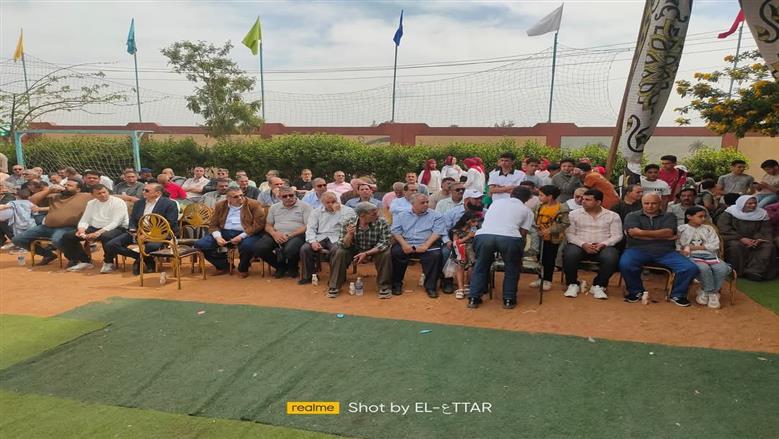 ممر شرفي لتكريم مدير مدرسة بمنيا القمح