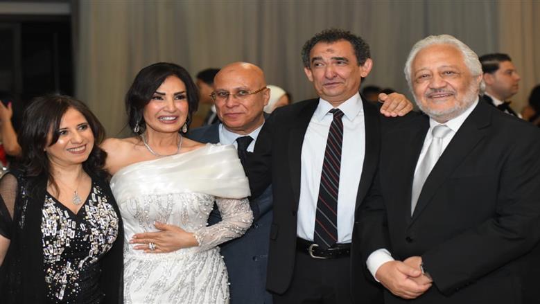 زفاف ابنه امل رزق