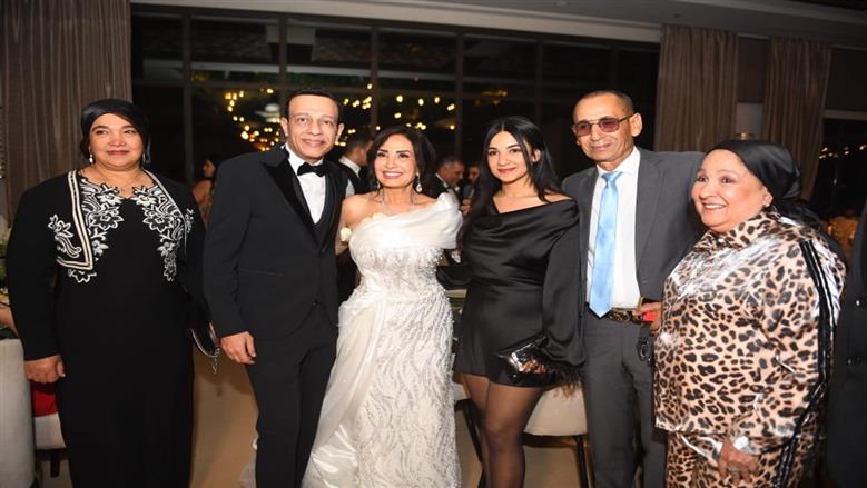 زفاف ابنه امل رزق