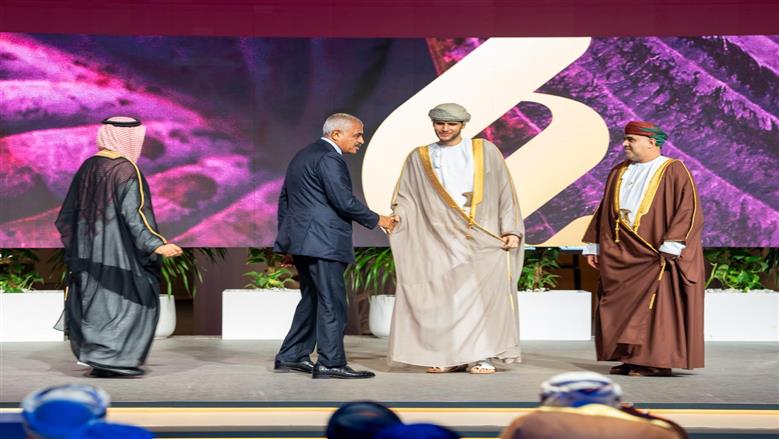 طلعت مصطفى توقع إتفاقية مع وزارة الإسكان بسلطنة عمان لتطوير مشروعين عقاري وسياحي باستثمارات 1.5 مليار ريال عماني