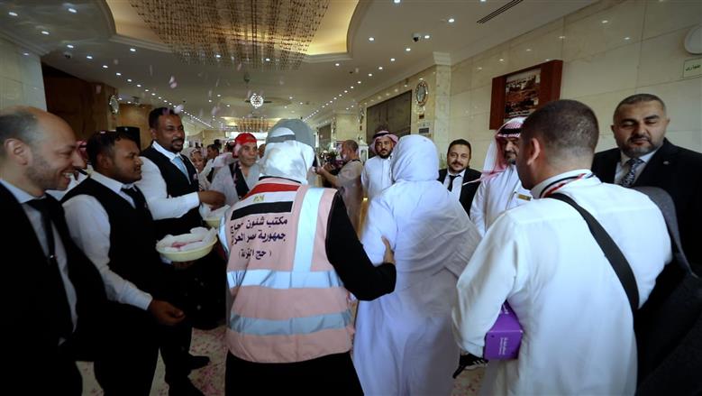 استقبال مهيب لحجاج القرعة في المدينة المنورة وسط أجواء احتفالية