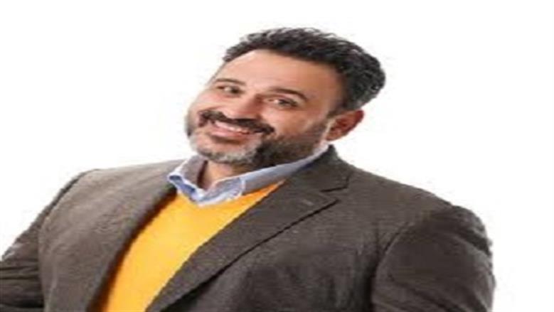أكرم حسني يكشف علاقة فيلمه الجديد بـ«زوجة رجل مهم»