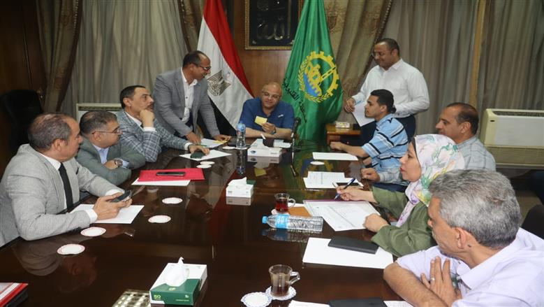 لقاء محافظ القليوبية مع المواطنين 