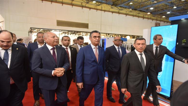 وزير التموين ومحافظ القاهرة يفتتحان معرض «سيراميكا ماركت 2025»