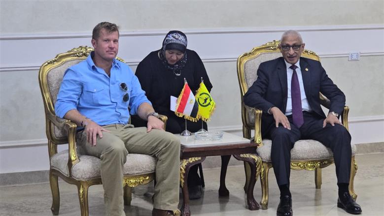 محافظ شمال سيناء يستقبل عضو الكونجرس الأمريكي
