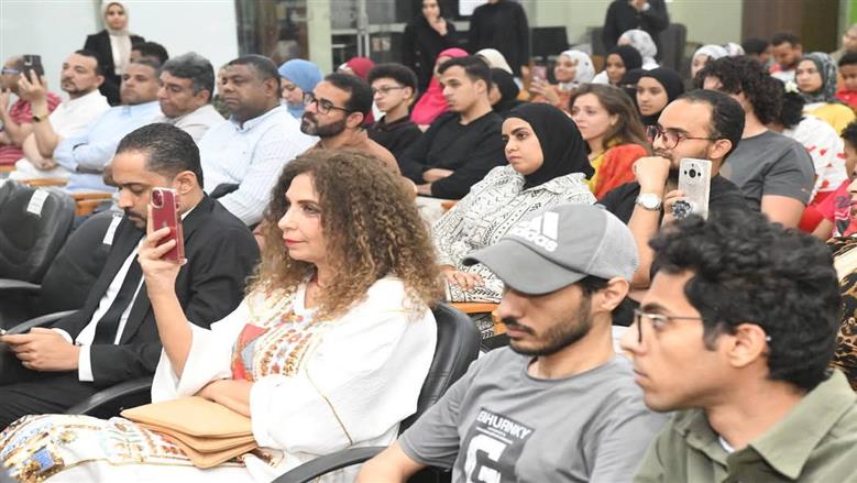 مهرجان السينما قنا