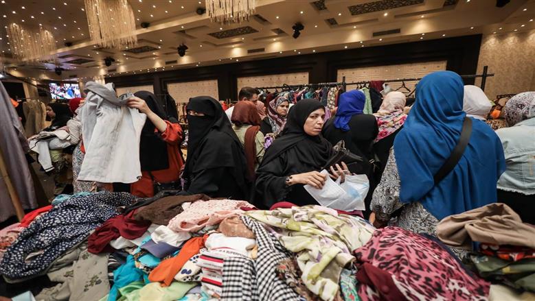 جانب من المعرض