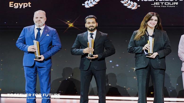بطرازات جديدة .. جيتور تتألق فى معرض أوتو شنغهاى الدولى للسيارات
