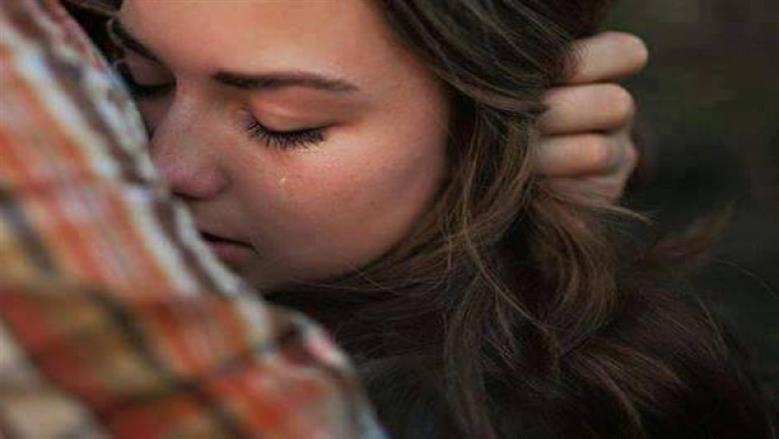 الطريقة الصحيحة للتعامل مع تقلبات المرأة المزاجية.. اتبعها لعيش حياة أسرية سعيدة