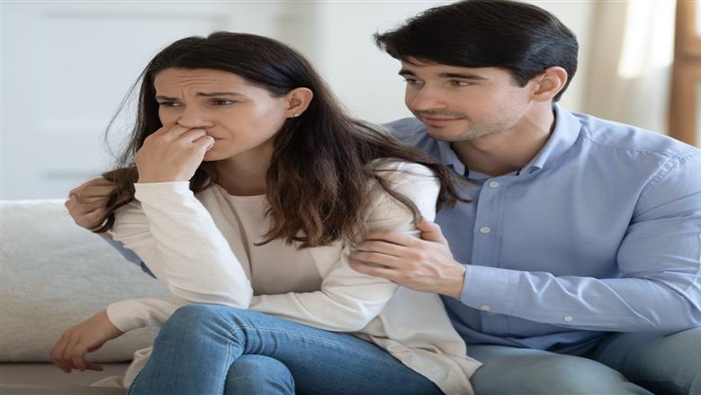 التعامل مع تقلبات المرأة المزاجية