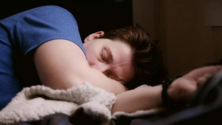 دراسة تحذر: الشخير قد يكون مؤشرا على الإصابة بارتفاع ضغط الدم 