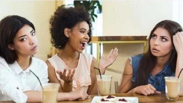 3 أبراج فلكية لا تجيد البقاء بمفردها.. «بتحب اللمة والدوشة»