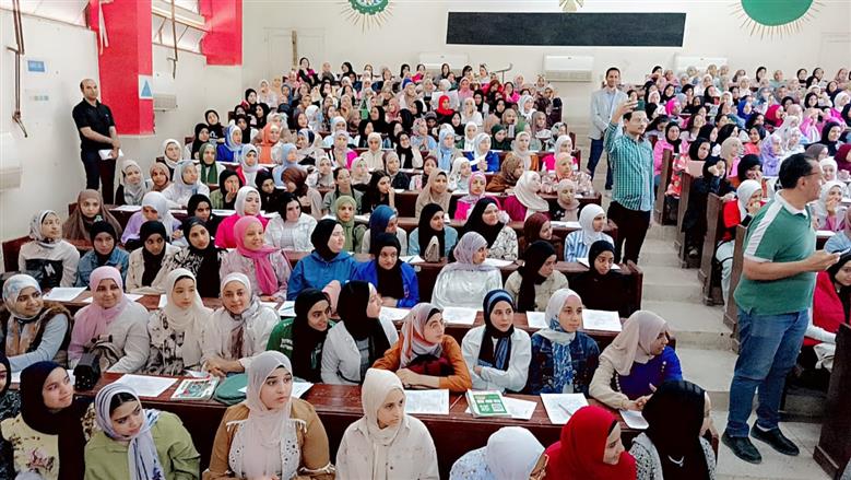 المراجعات النهائية المجانية لطلاب الشهادة الإعدادية