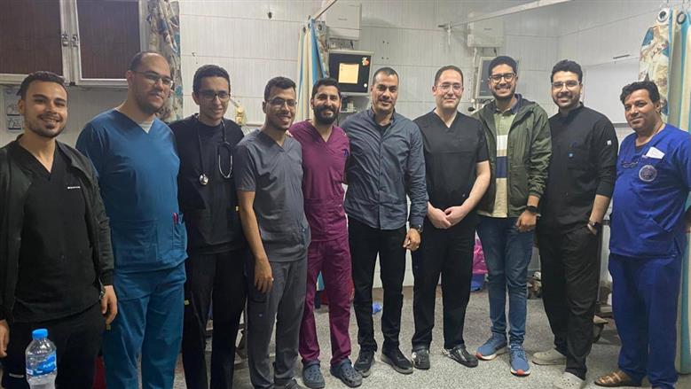 إنقاذ حياة مريض تعرض لطعنة نافذة في القلب بمستشفى الطوارئ جامعة المنصورة