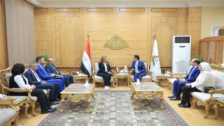رئيس الأكاديمية الوطنية للتدريب في القليوبية