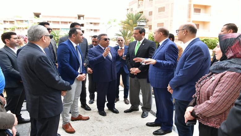 جامعة المنصورة 