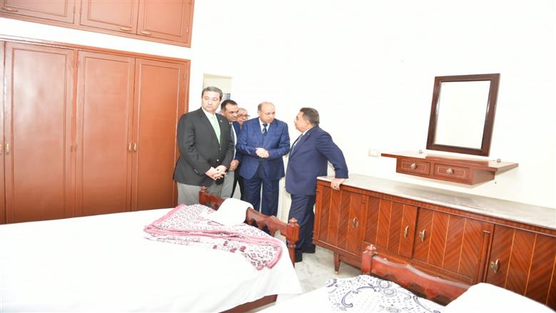 جامعة المنصورة 
