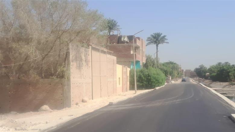 محافظ الجيزة يكلف رؤساء الأحياء بسرعة الانتهاء من المشروعات المدرجة بخطط العمل