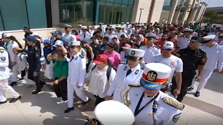 وزارة الداخلية تنظم احتفالية للأطفال ذوي الهمم وتقدم لهم الهدايا  