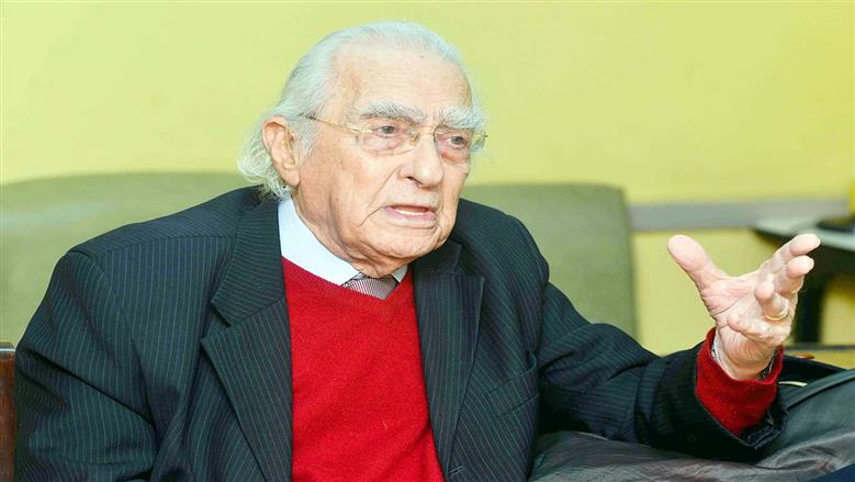 معلومات عن المفكر مراد وهبة.. رحل من ساعات عن عمر 100 عام