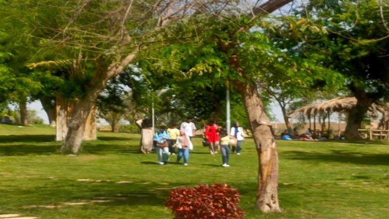 حدائق القناطر تتزين تزامنا مع عيد الأضحي 