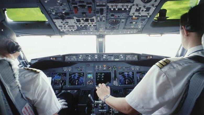 «ماي داي».. تقليد غير معلن لكلمات الطيارين الأخيرة قبل أي كارثة جوية