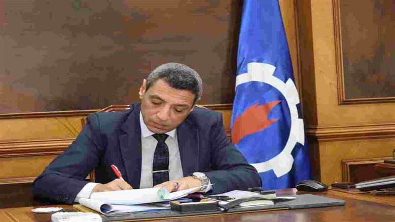 محافظ السويس يعتمد نتيجة الشهادة الإعدادية لعام 2025 رسميًا