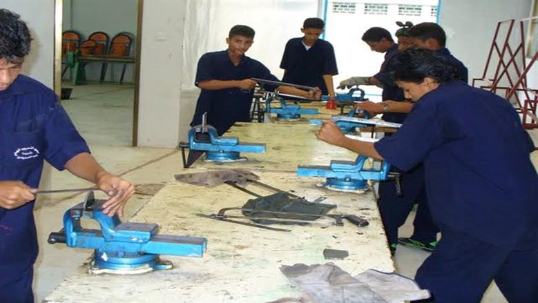 بدائل الثانوية العامة.. تخصصات جديدة في مدارس التعليم الفني الصناعي بالمنوفية
