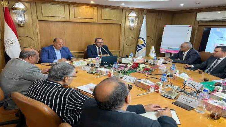 إطلاق خطة تنموية لتحقيق تكامل عمراني شامل بين «قنا» القديمة والجديدة
