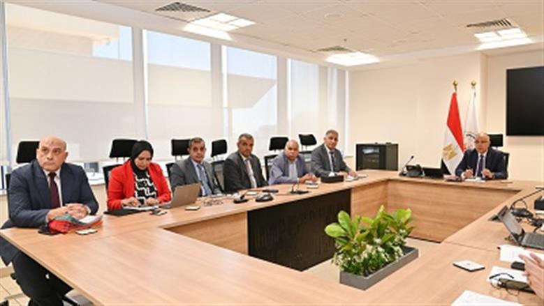 وزير الري يتابع المنظومة المائية في الجيزة ومقترحات تطوير إدارتها بشبرامنت