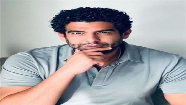 محمد كيلاني يعلن وفاة عمه ويطلب من الجمهور الدعاء