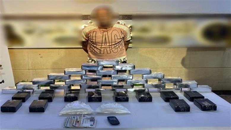 ضبط عناصر بؤر إجرامية شديدة الخطورة من تجار المخدرات بعدد من المحافظات
