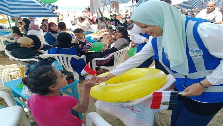 في ذكرى 30 يونيو.. احتفالات وطنية على شاطئ جزيرة الدهب بالإسكندرية