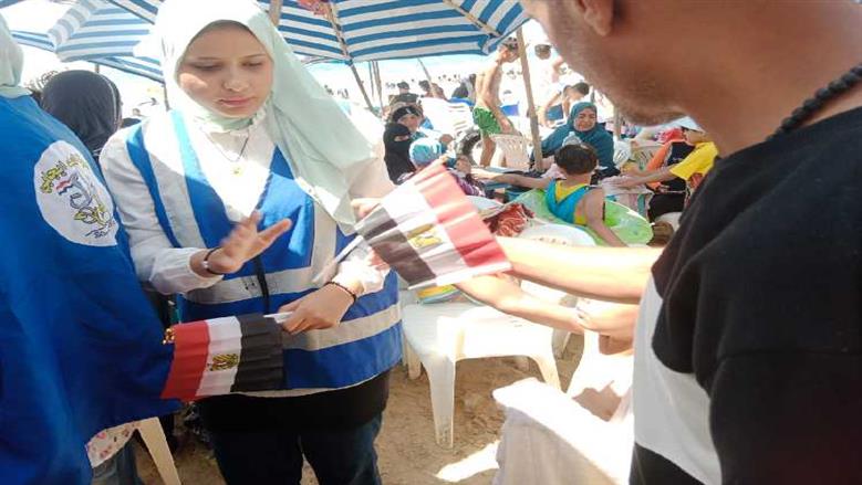 احتفالات 30 يونيو على شواطئ الإسكندرية 