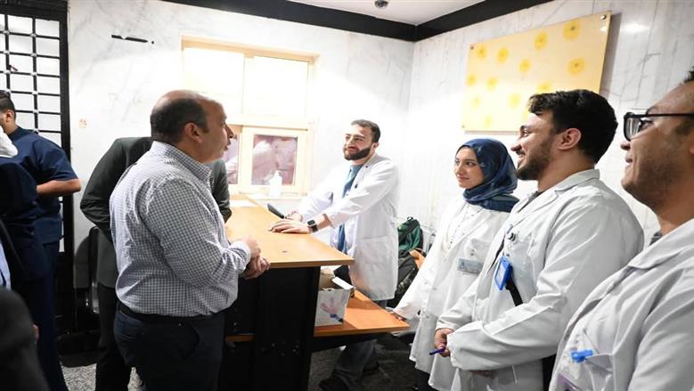 عميد قصر العيني يتابع جاهزية المستشفيات ميدانيا: استعدادات على مدار الساعة خلال العيد