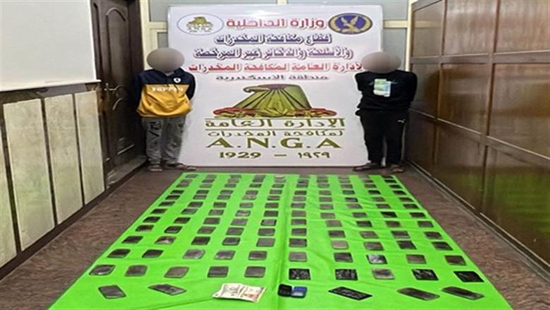 ضبط عناصر بؤر إجرامية متورطين في تجارة المخدرات والأسلحة غير المرخصة بسوهاج ومصرع اثنين منهم