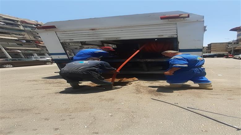 تطهير شبكات الصرف الصحي بمحافظات القناة