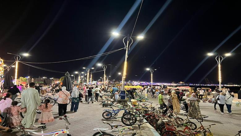 ممشى النخيل  في السويس 