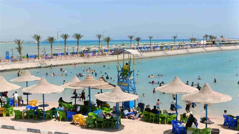 شاطئ العائلات بالغردقة
