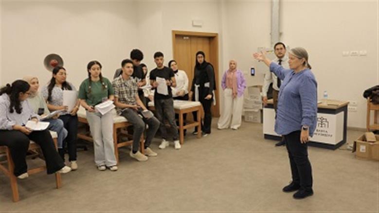 جامعة باديا تستقبل خبراء من جامعة تكساس لتدريب طلابها في الطب البشري والعلاج الطبيعي