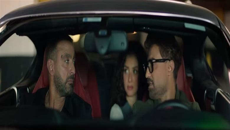 صعود قياسي في شباك التذاكر.. كم وصلت إيرادات فيلم أحمد وأحمد؟