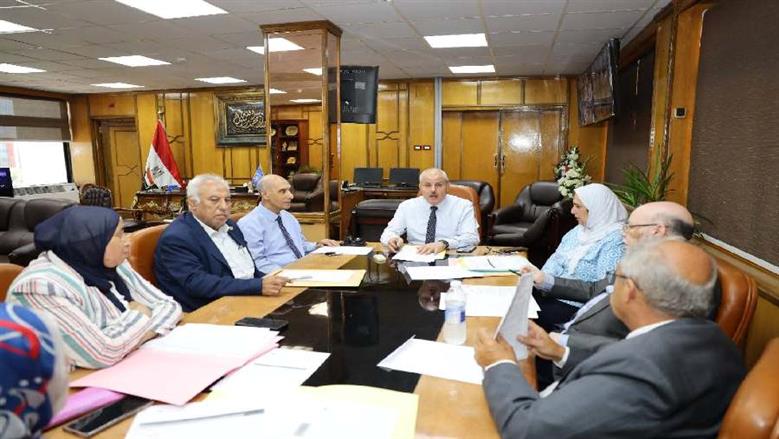 جامعة قناة السويس تعلن أسماء الفائزين بجائزة العطاء.. خدمو الطلاب طوال مسيرتهم