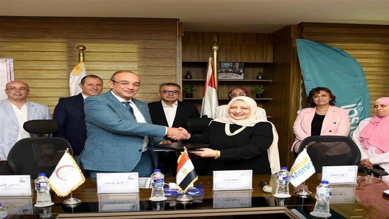  تعاون بين عضو التحالف الوطني ومستشفيات جامعة عين شمس لدعم الرعاية الصحية
