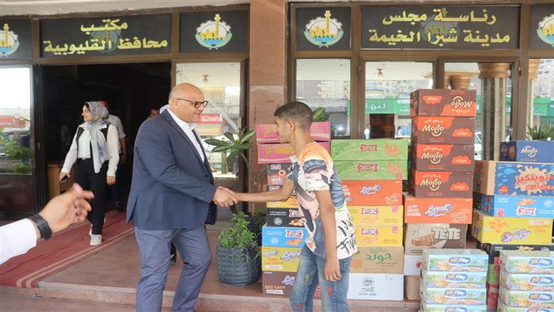 تكريم محافظ القليوبية لبعثة الحج