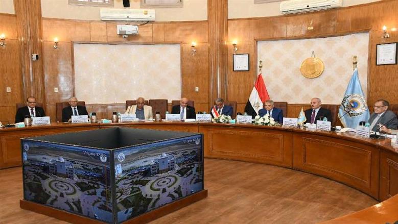محافظ الإسماعيلية: الجامعة الأهلية تضيف بُعدا تنمويا لإقليم قناة السويس