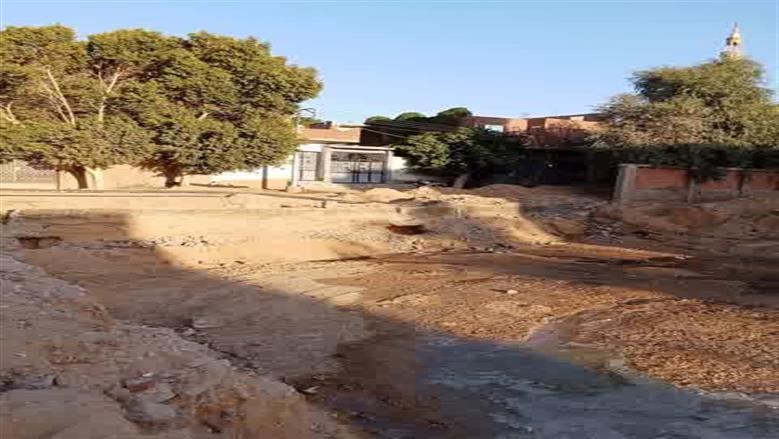 محافظ المنيا يوجه بإزالة معوقات إنشاء مدرسة نزلة البرشا