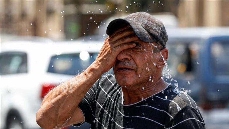 «الأرصاد»: أجواء شديد الحرارة على جميع الأنحاء اليوم.. والقاهرة تسجل 39 درجة