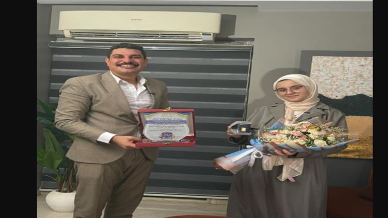 توزيع هدايا
